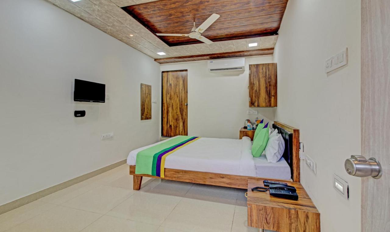 Sai Samrat Resort 사타라 외부 사진